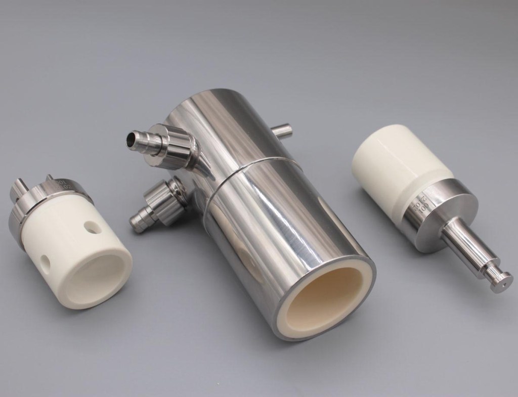 three piece ceramic pump, ceramic filling pump, ceramic pump, filling pump, gw ceramics, advanced ceramic, alumina, technical ceramic